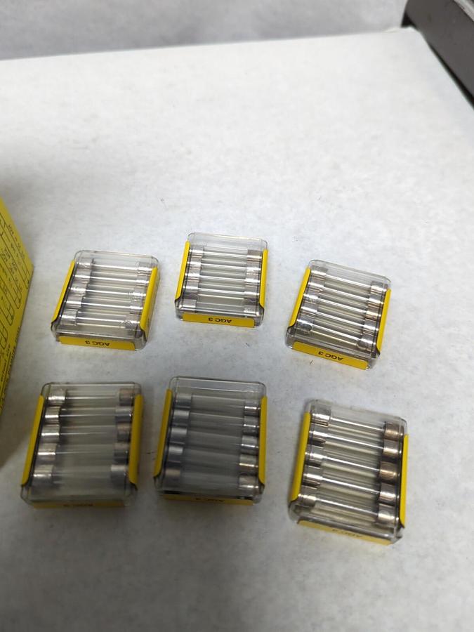 COOPER BUSSMANN,AGC3,GLASS FUSE LOT OF 34 NEW