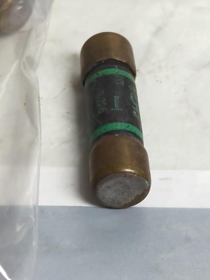 Used ROYAL,A-949,TIME-DELAY 15 AMP FUSE LOT OF 9 PRE-OWNED