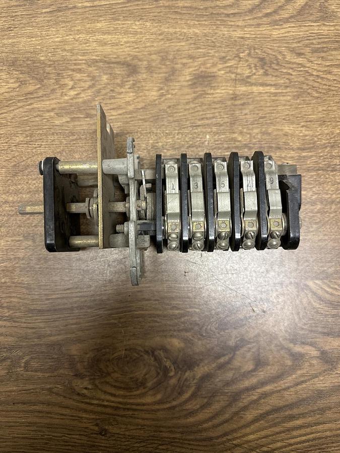 General Electric,257A7975 61X2,Rotary Switch Type SB-1