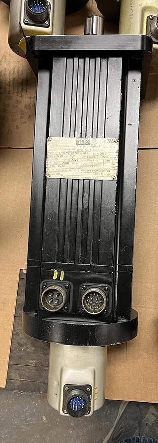 Used IIS,BLM7-R3700-1024,AC SERVO MOTOR THOMSON MICRON 36-306-886-1531 POS TRANSDUCER