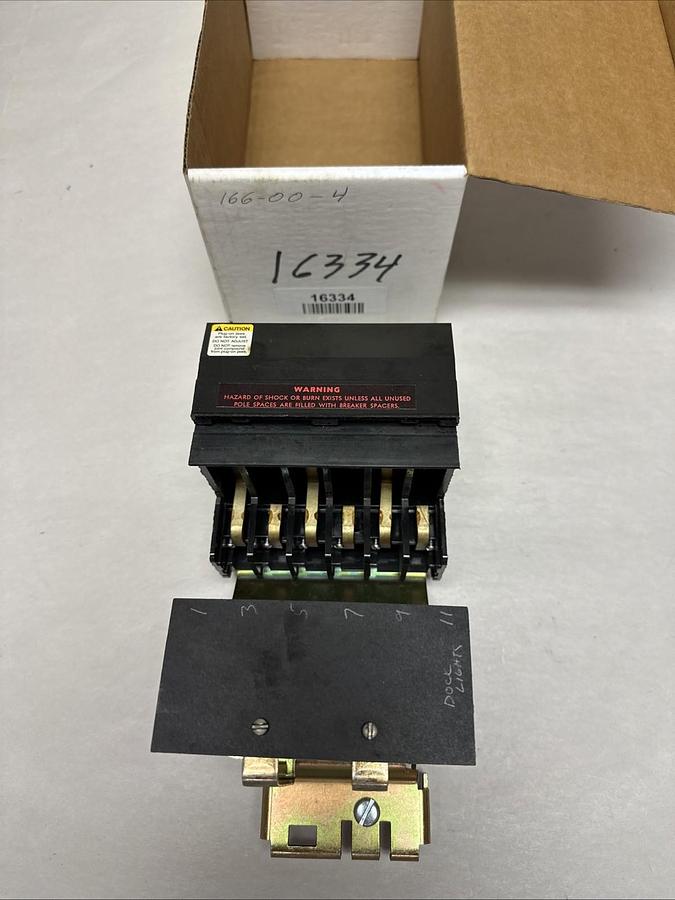 Used Square D,HQ0206AC,Adapter 240VAC