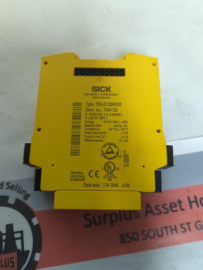 Used SICK,FX3-XT1084002,SAFETY RELAY MODULE PRE-OWNED