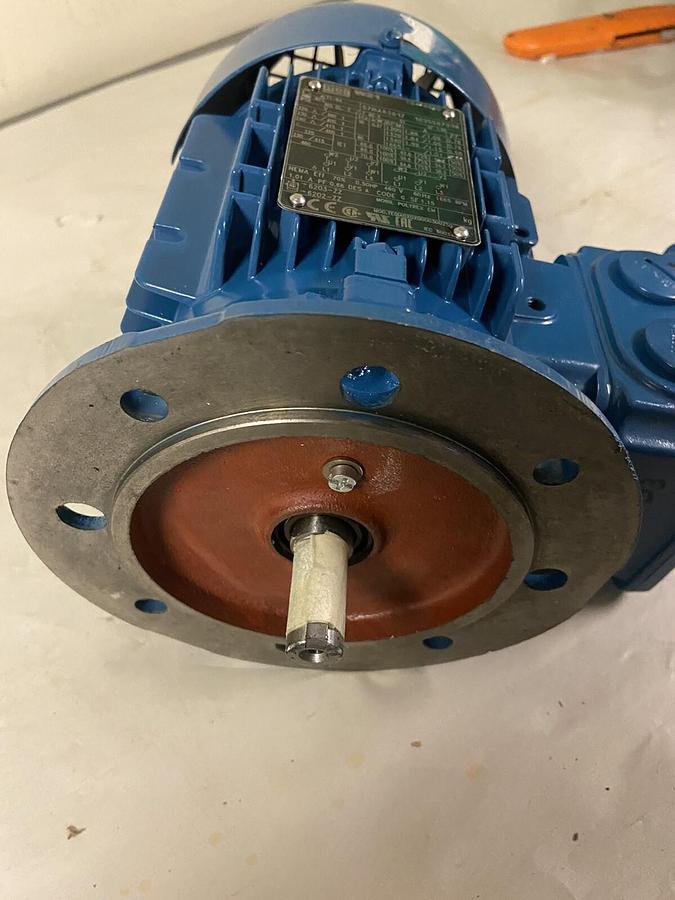 WEG,TE0IA0x0x0000300250,.5Hp Motor 1660RPM 220-460V