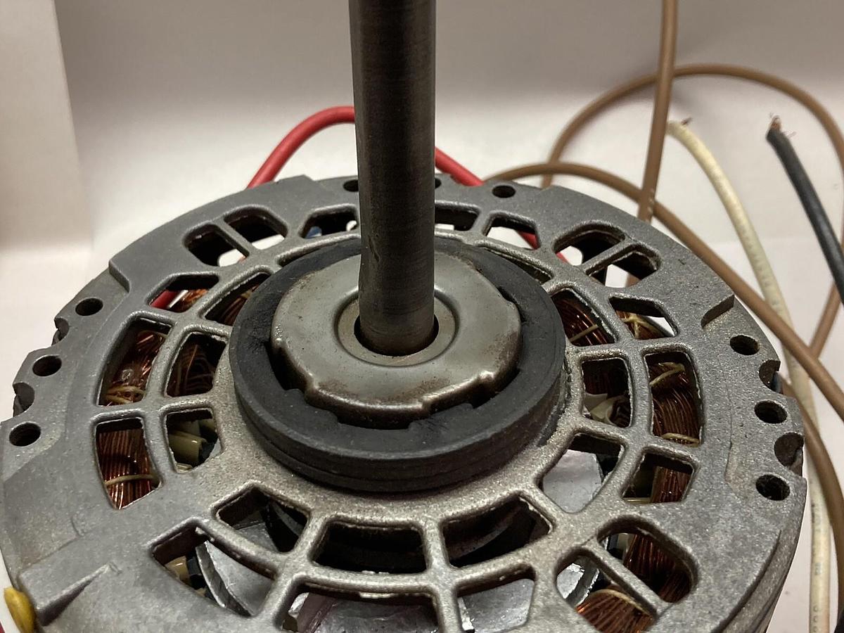 Used Emerson,Model KA55HXSNC-2350,Motor 208-230V 60Hz 2.4A