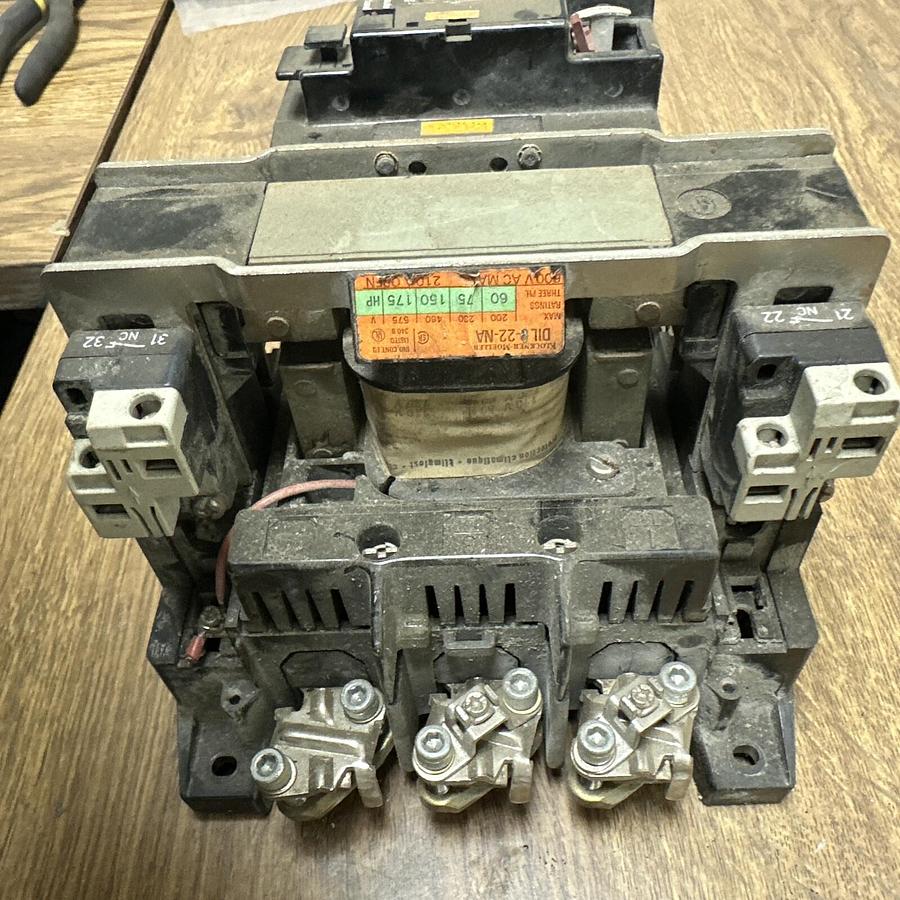 Used Klockner-Moeller,DIL022-NA,with Z4-180/K-NA Thermal Overload Relay