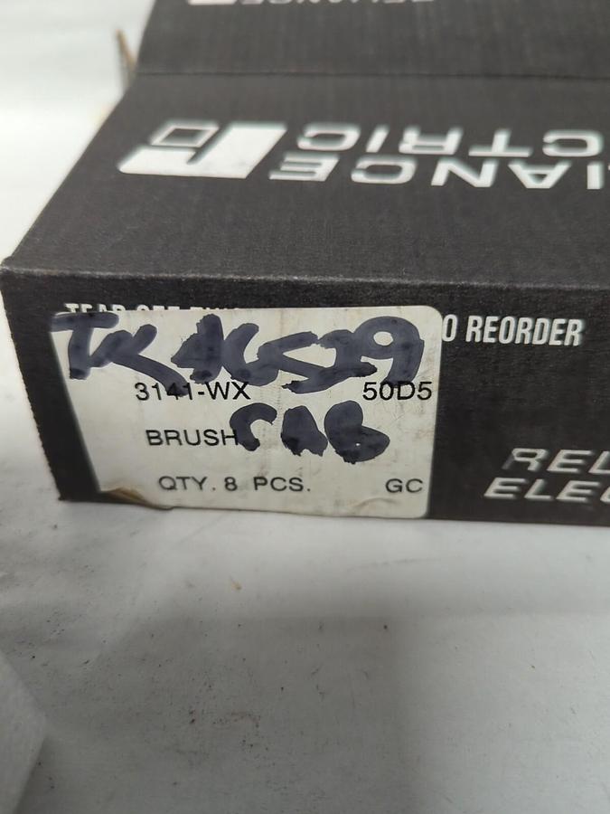 RELIANCE ELECTRIC,3141-WX,CARBON MOTOR BRUSHES BOX OF 8 PIECES NOS