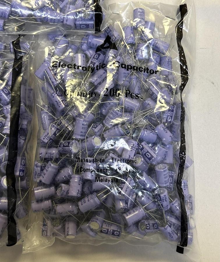 MATSUSHITA ELECTRONIC,470UF,ELECTROLYTIC CAPACITOR LOT OF 500 NOS