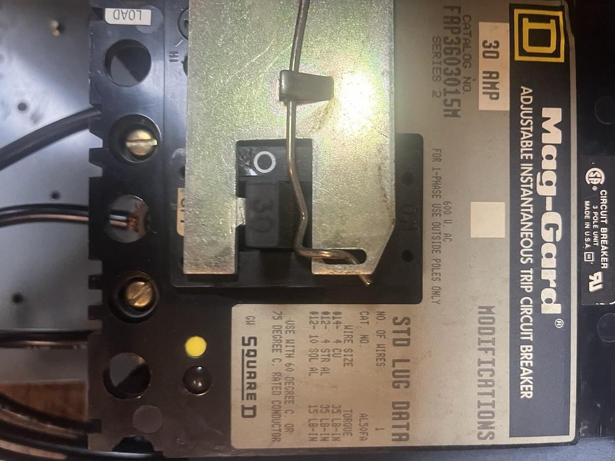 Used SQUARE D,MODEL 5,SIZE 2 MCC 8536SDO1 STARTER BUCKET 30A FAP3603015M BREAKER