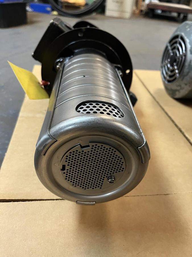 GRUNDFOS,MG80A2-19FT100H3,IMMERSION COOLANT PUMP .75Kw 1HP