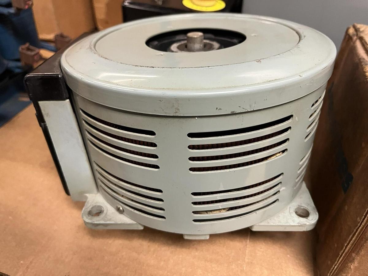 Used SUPERIOR,136,POWERSTAT VARIABLE AUTOTRANSFORMER 2.8kV