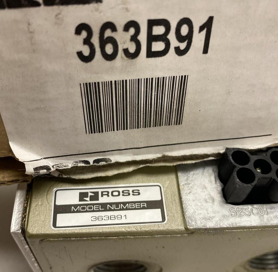 Used Ross,363B91,Pneumatic Valve Base NOS
