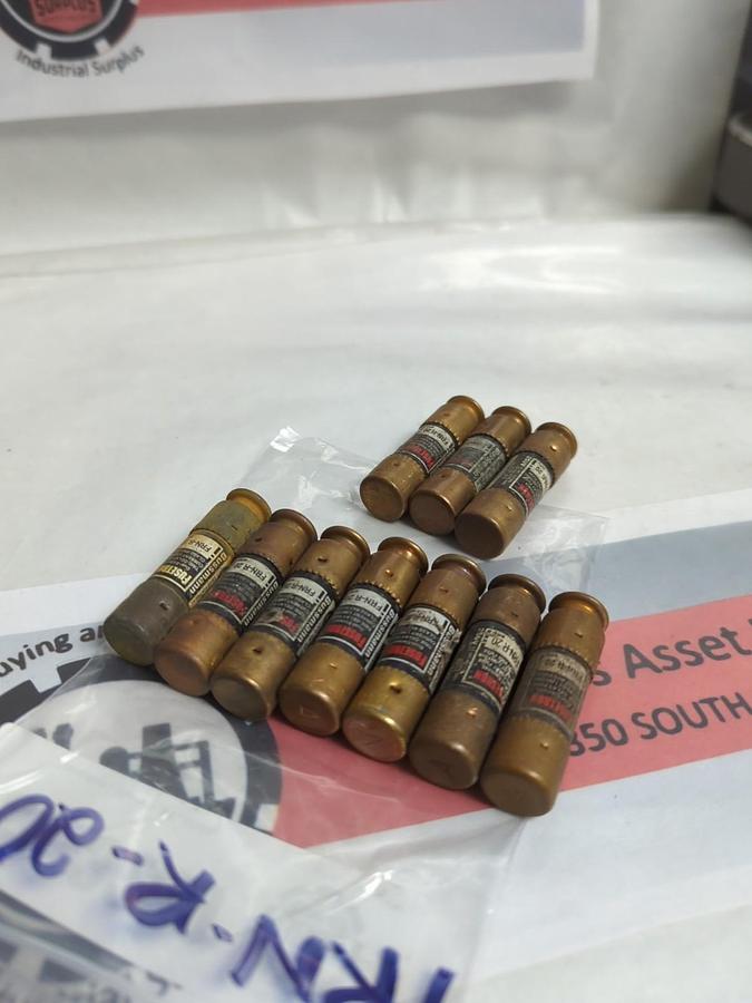 Used COOPER BUSSMANN,FRN-R-20,FUSETRON 20 AMP FUSE LOT OF 10 PRE-OWNED