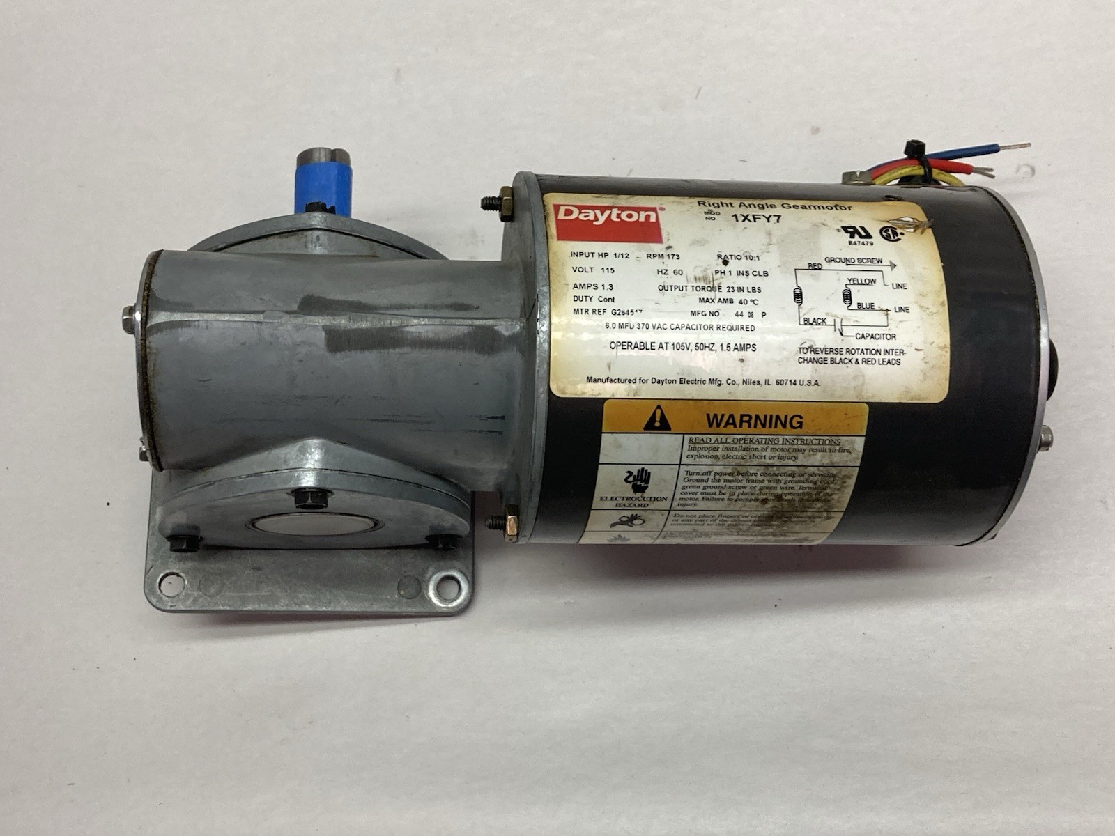 Used Dayton,1XFY7,Right Angle Gearmotor 115V 1/12 HP 173 RPM