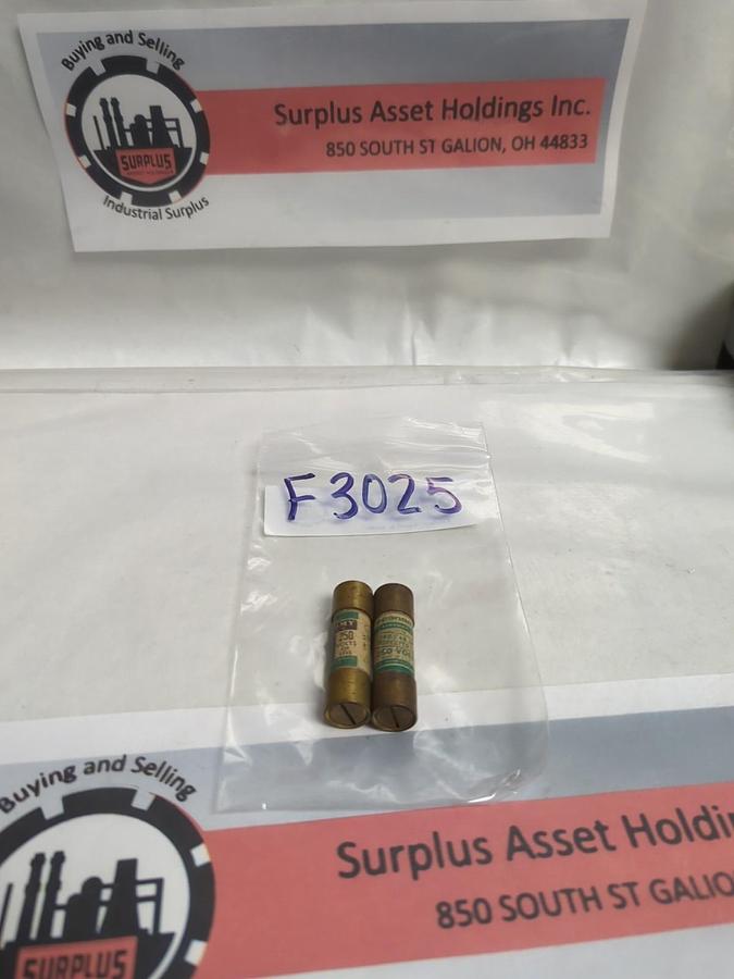 ECONOMY,F-3025,RENEWABLE 30 AMP FUSE LOT OF 2 PRE-OWNED