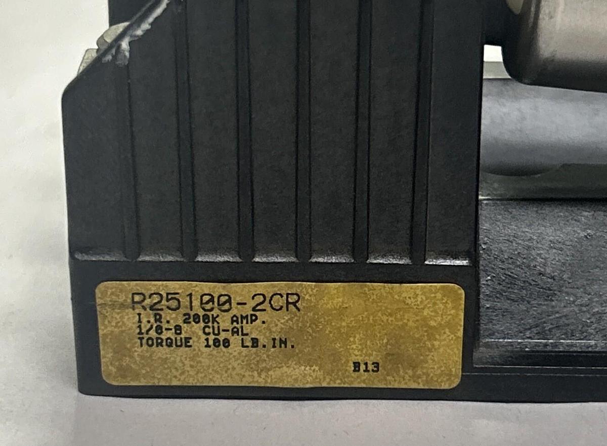 Used BUSSMANN,R25100-2CR,FUSE HOLDER WITH LPS-RK-100SP FUSES