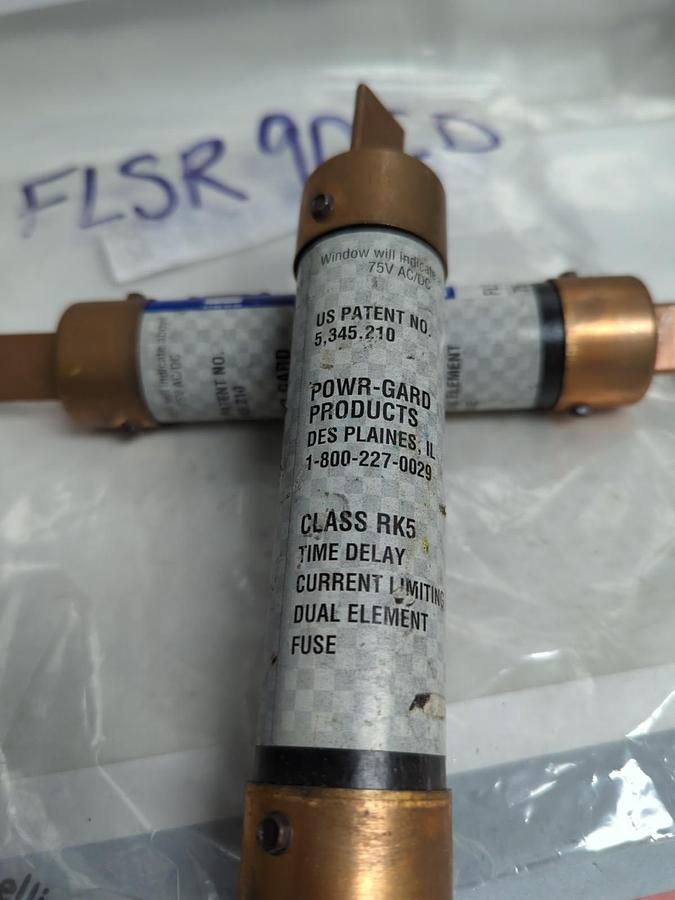 Used LITTELFUSE,FLSR90ID,INDICATOR 90 AMP FUSE LOT OF 2 PRE-OWNED