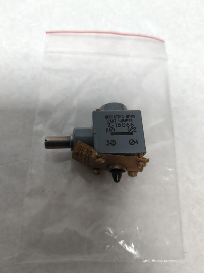 ALLEN-BRADLEY,Z-16066,OPERATING HEAD MISSING BOX NOS