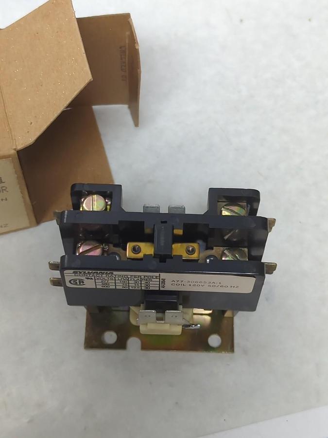 SYLVANIA,DP1AC301-12,DEFINITE PURPOSE CONTACTOR 30 AMP 1-POLE NOS