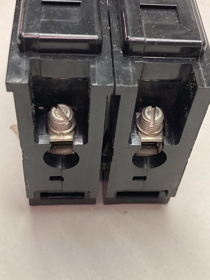 Used Cutler-Hammer,L-5931,2-Pole Circuit Breaker 20A 120/240Vac