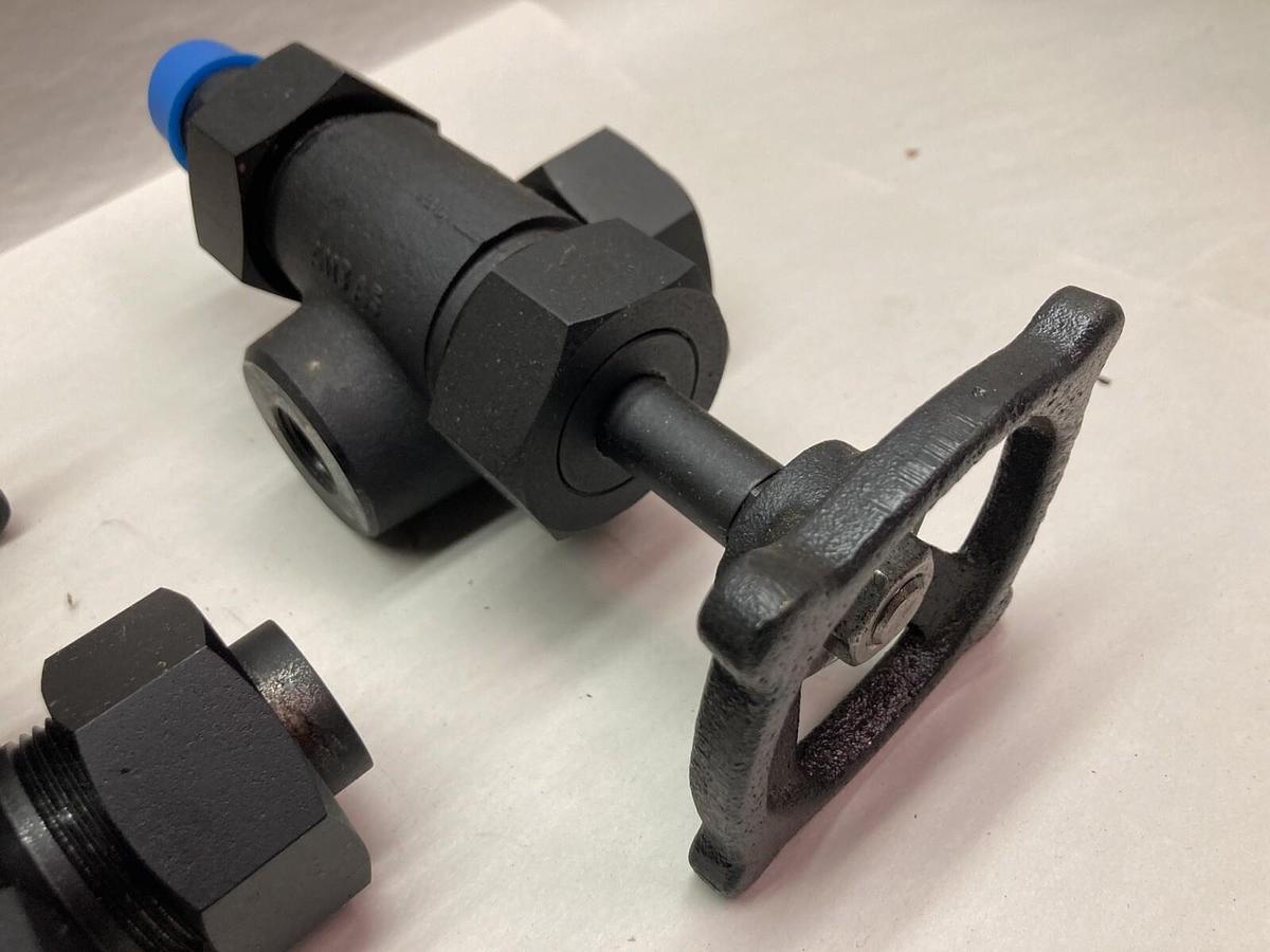 Jerguson,Series 136,Manual Steel Gage Valve Stem CR-13