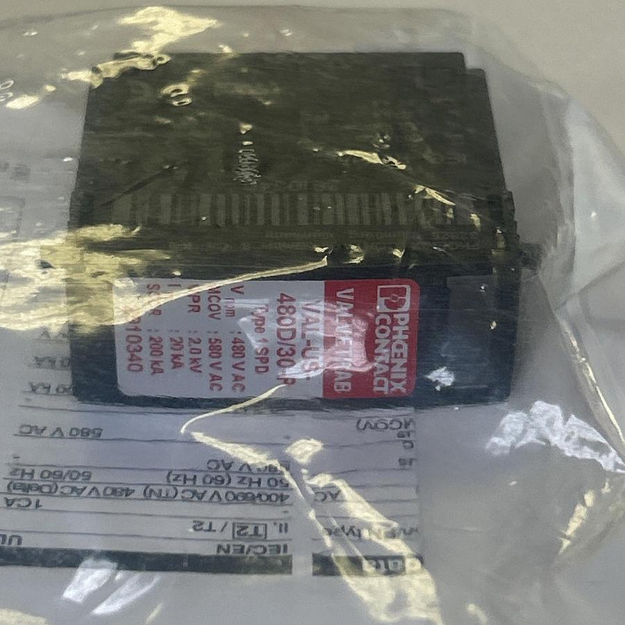 Used PHOENIX CONRACT,VAL-US-480D/30-P,SURGE PROTECTION PLUG NEW