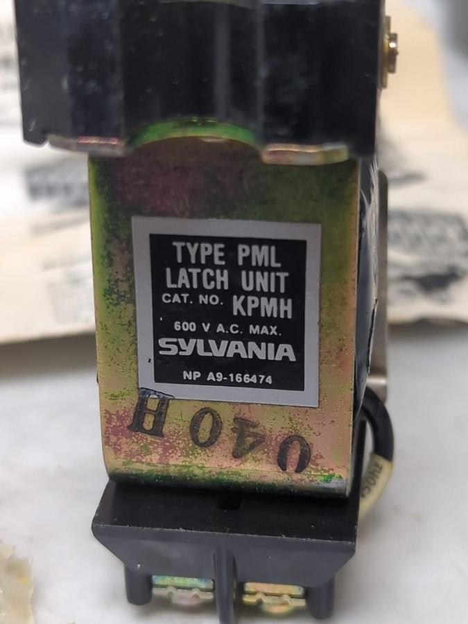 SYLVANIA,KPMH-12 76,LATCH MECHANISM NOS