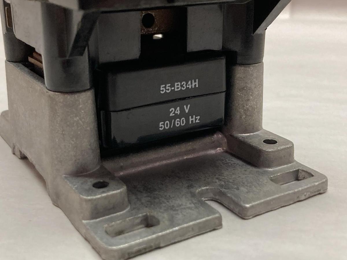 General Electric,CR353AB3AH1AJ,3-Pole Contactor 25A