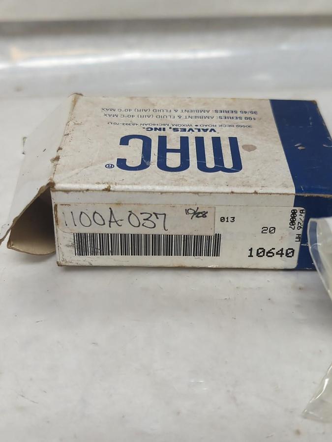 MAC VALVES,1100A-037,MANUAL OPERATED PNEUMATIC 3-WAY POPPET VALVE PUSHBUTTON NOS