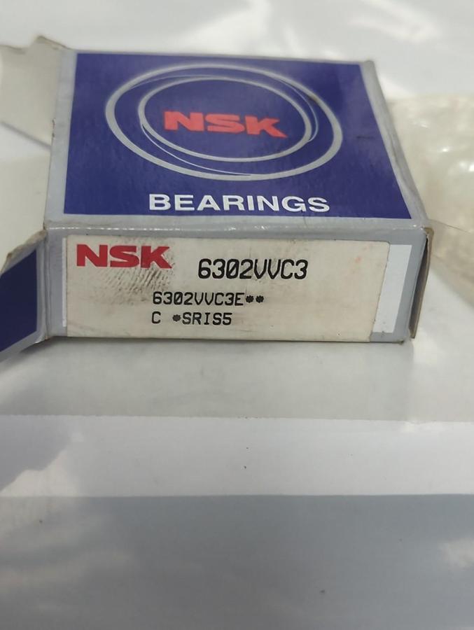 NSK,6302VVC3,DEEP GROOVE BALL BEARING 15X42X13MM NOS
