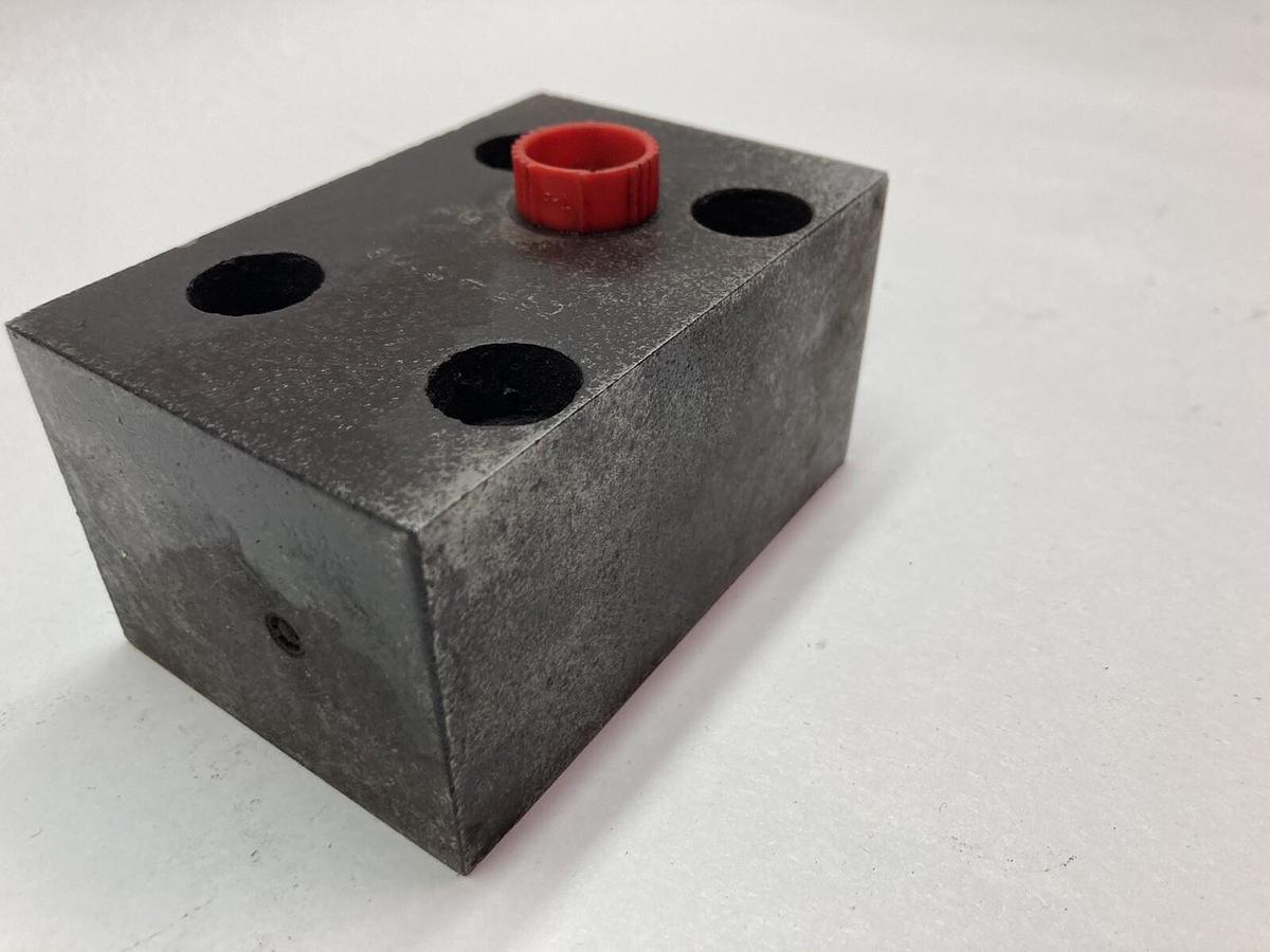 Used Parker,CSF-C501,Valve Block