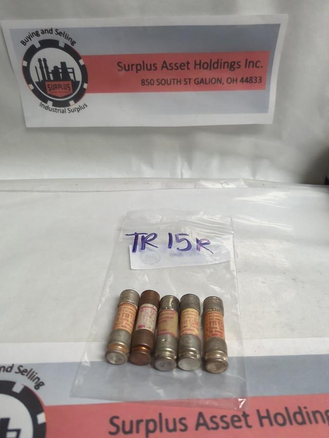 Used GOULD SHAWMUT,TR-15R,TRI-ONIC 15 AMP FUSE LOT OF 5 PRE-OWNED