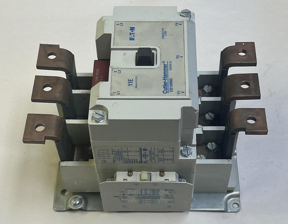 Used CUTLER-HAMMER,CE15RN3,MAGNETIC CONTACTOR 110/120V COIL