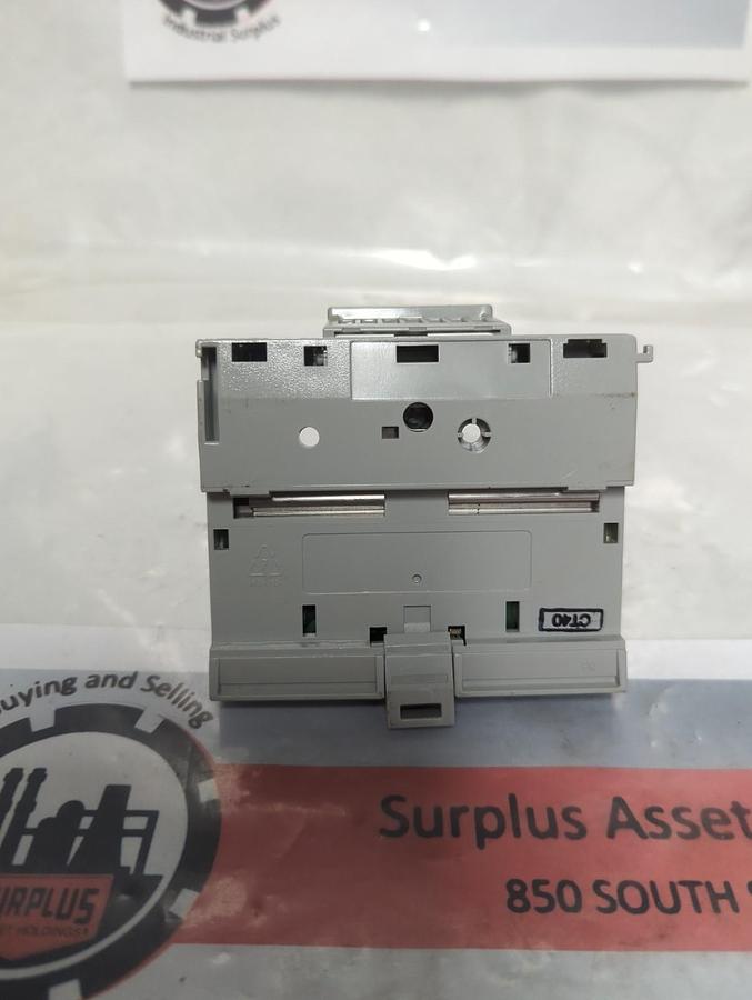 Used ALLEN BRADLEY,1794-TB32S,SERIES A TERMINAL BASE REV A01 PRE-OWNED