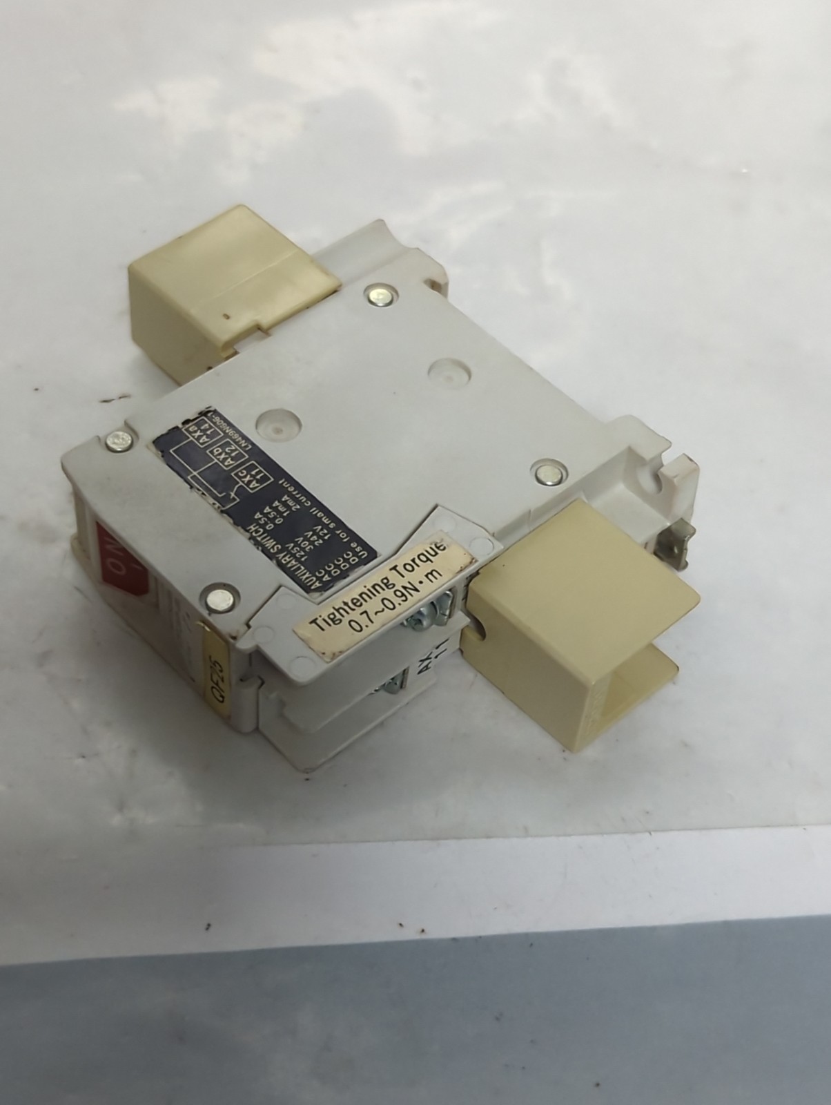 Used MITSUBISHI,CP30-BA,CIRCUIT BREAKER 10 AMP PRE-OWNED