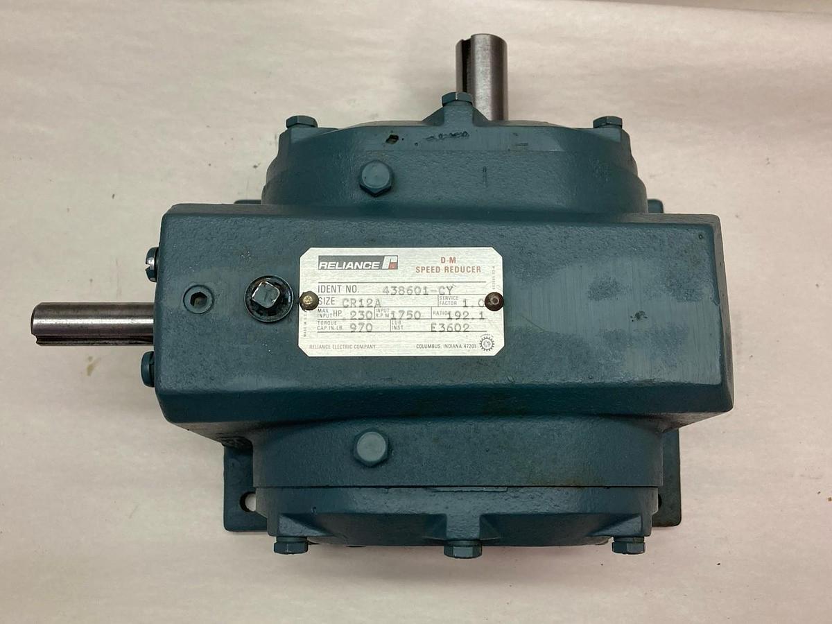 Reliance Electric Dodge,438601-CY,Gear Reducer Size CR12A 0.230HP Ratio 192:1