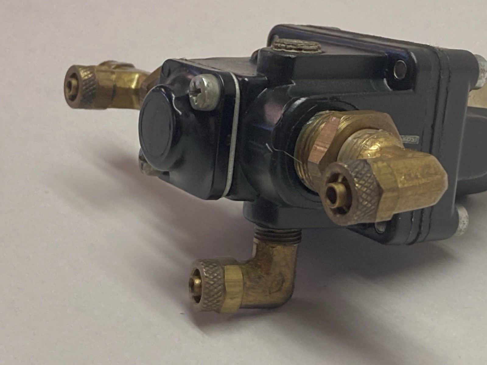Used Fairchild,Model 30243,Pressure Regulator 250PSIG 1-60PSIG