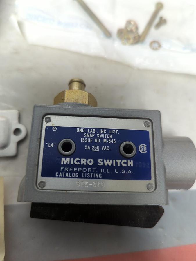 HONEYWELL/MICRO SWITCH,BZE-3YQ,SNAP LIMIT SWITCH NOS
