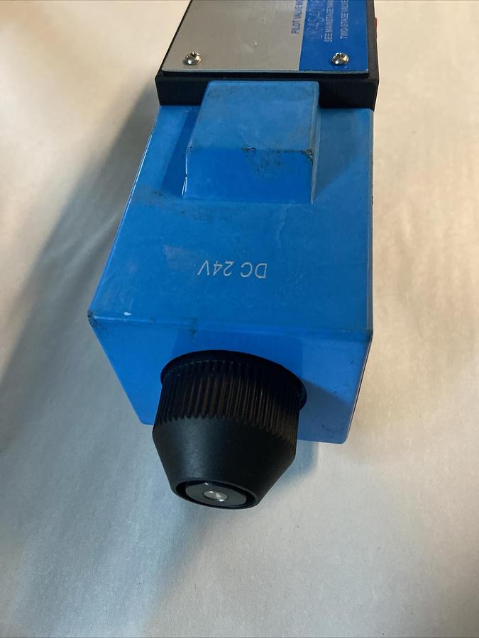 Benchmark,DG4S-40-1-CH-60,Hydraulic Valve 24VDC Coils