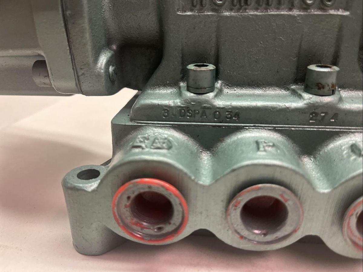 Numatics,3JDSPA034,PNEUMATIC DOUBLE SOLENOID VALVE 120V 60cy