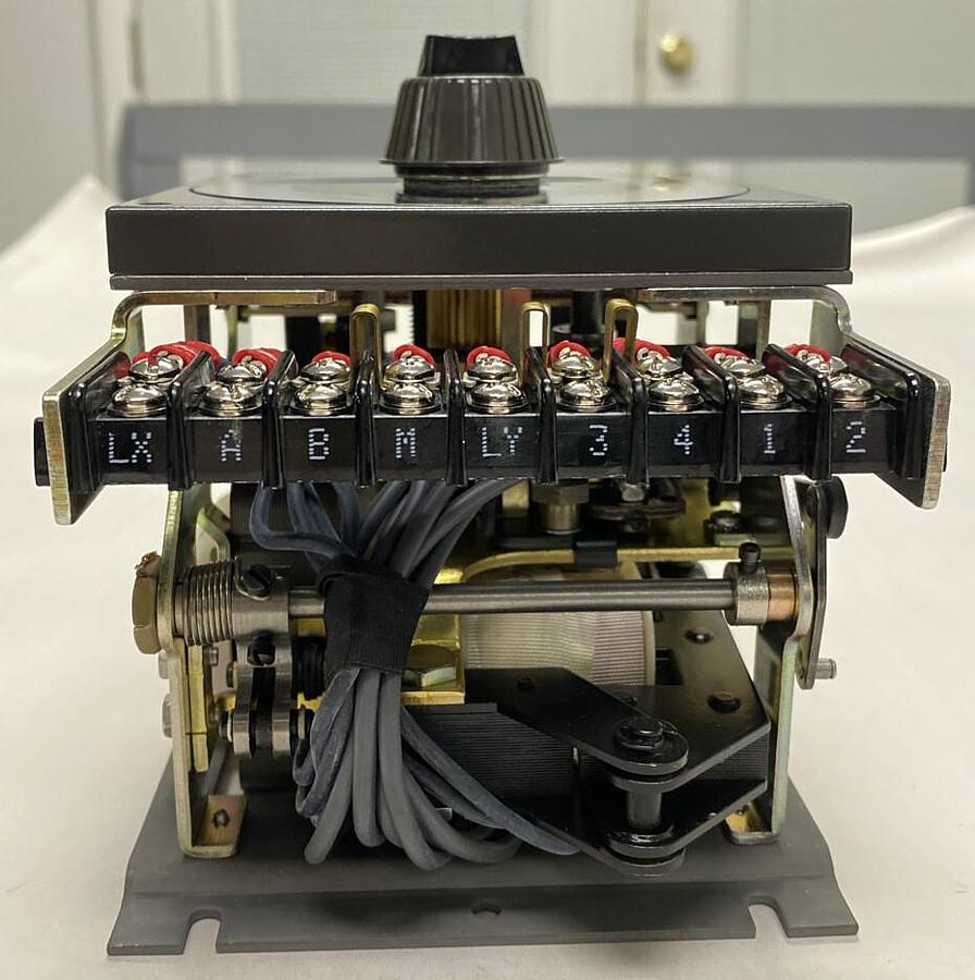 Eagle Signal,HZ40A6B212,MicroFlex Reset Counter 400CTS 120V 50/60Hz New