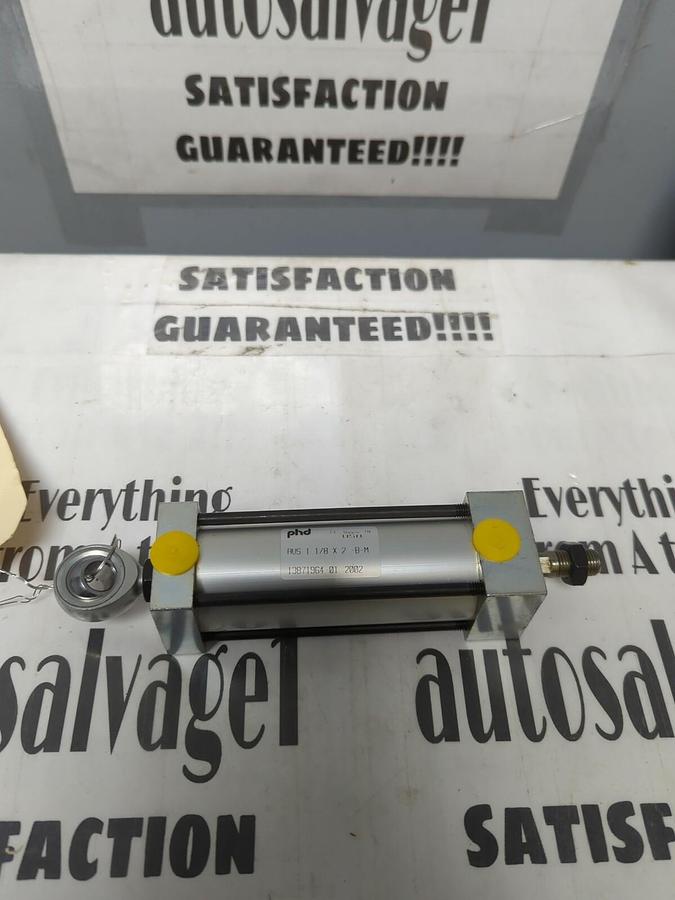 PHD,AUS-1-1/8X2-B-M,PNEUMATIC CYLINDER 1-1/8 INCH BORE 2 INCH STROKE NOS