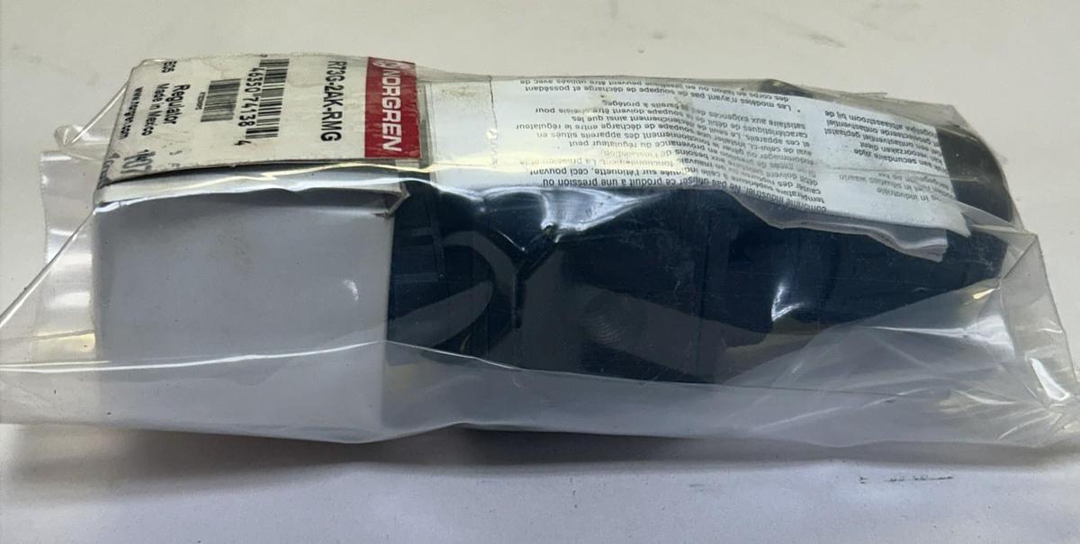 NORGREN,R73G-2AK-RMG,PRESSURE REGULATOR NOS