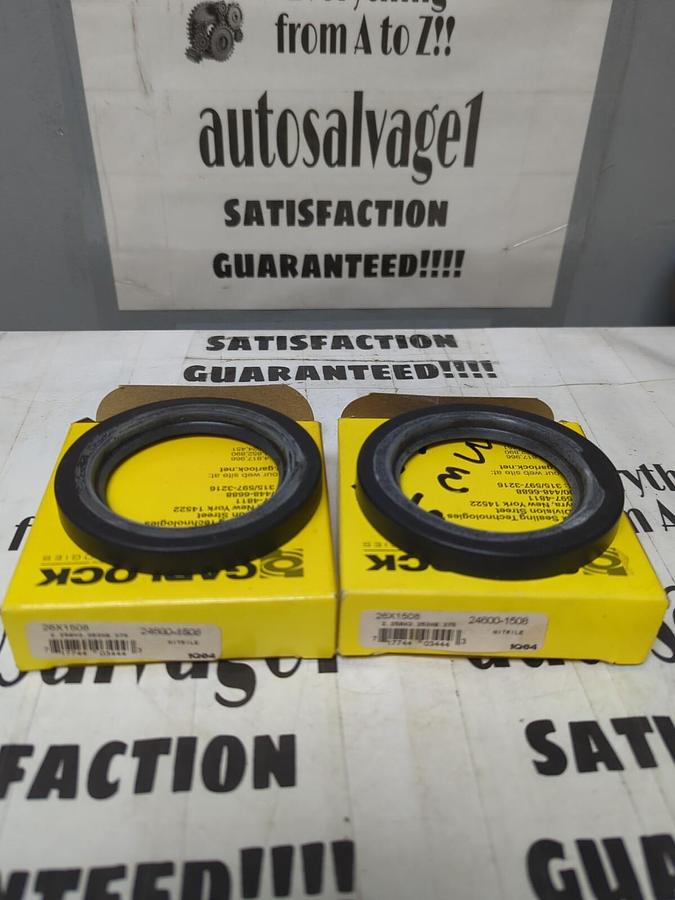 GARLOCK,24600-1508 1Q04,NITRILE OIL SEALS 2.250X3.353X0.375 LOTOF 2 NOS