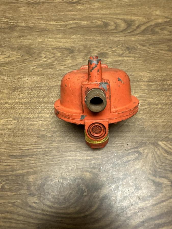 Used FIsher,R922H,Gas Regulator 4-11 PSI