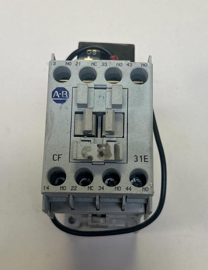 Used ALLEN BRADLEY,700-CF310Z*,CONTACTOR 24VDC COIL