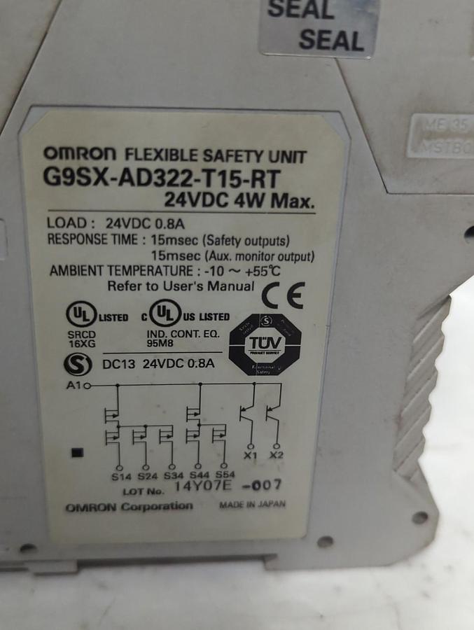 Used OMRON,G9SX-AD322-T15-RT,FLEXIBLE SAFETY UNIT 24VDC 4W PRE-OWNED