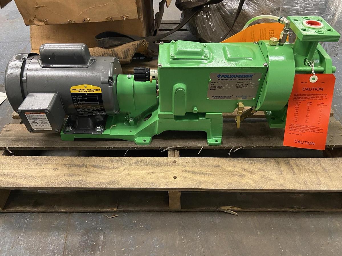Used Pulsafeeder,880-S-E,Diaphragm Metering Pump 1464 GPD Piston Dia 1.750in Ratio 10