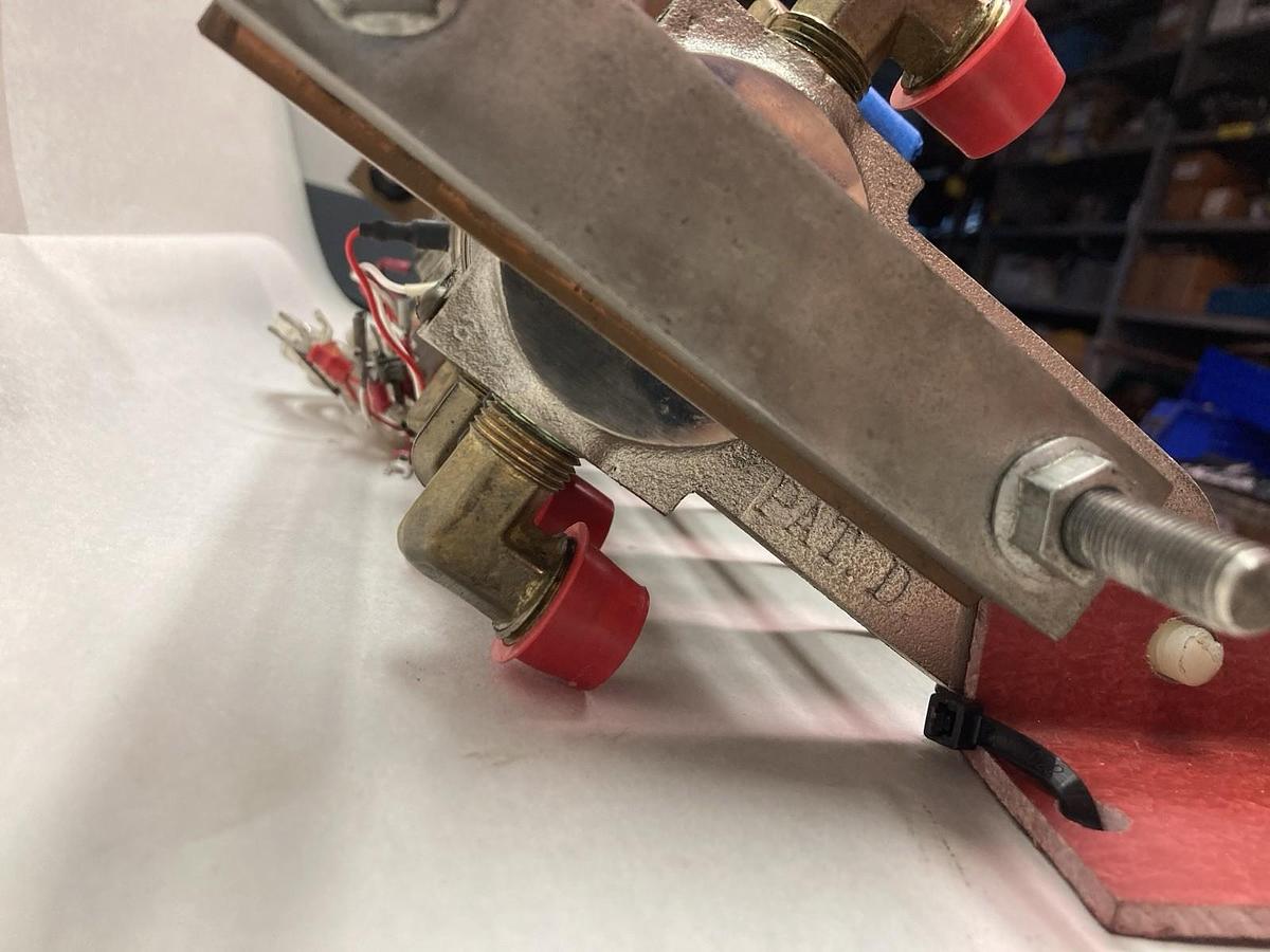 Used Unbranded,VE3500 2180,Variable Rheostat