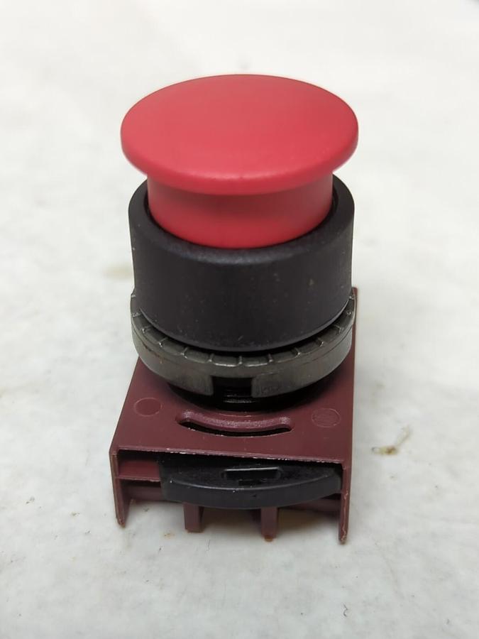 GENERAL ELECTRIC,P9XEM3RN,PUSH BUTTON MOM MUSH RED NOS