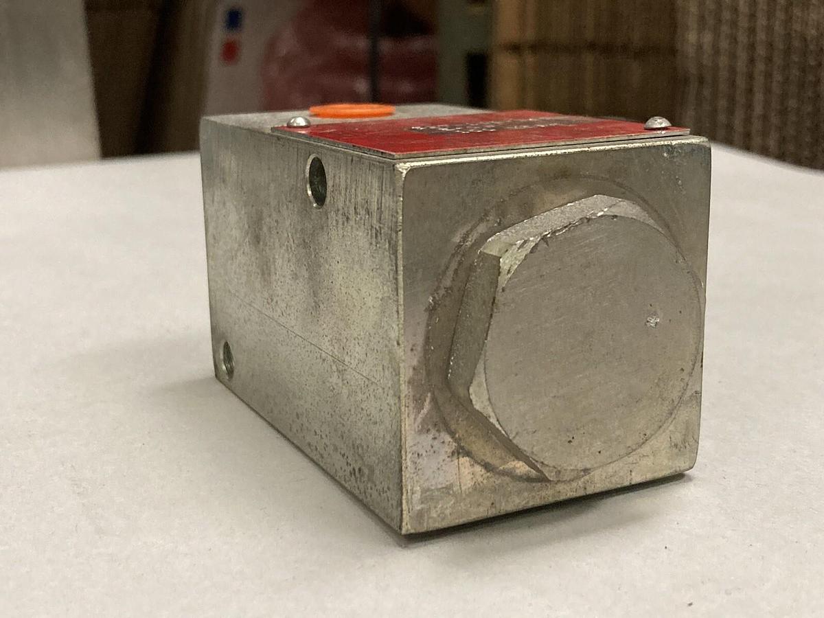 Used IDEX Lubriquip,527-100-380,Sediment Strainer 100 Mesh